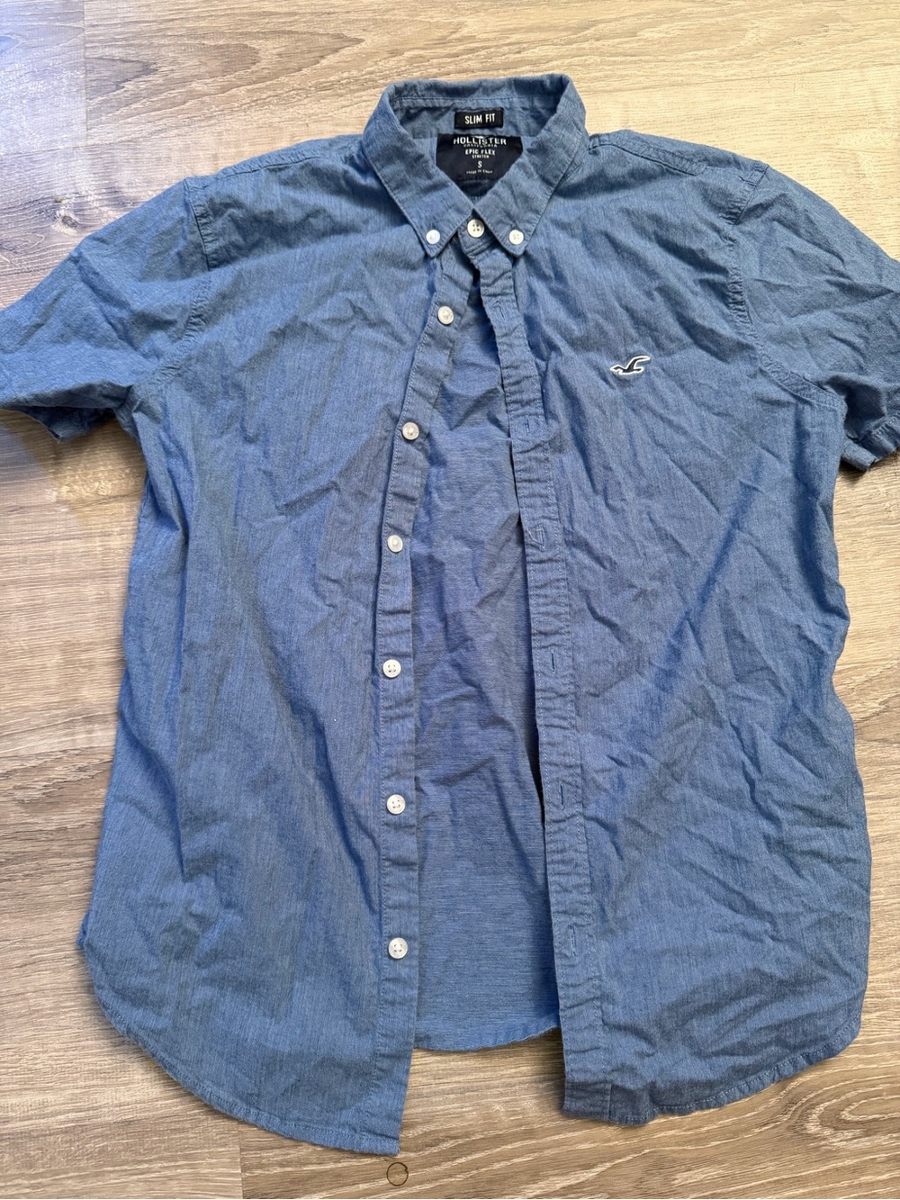 Hollister Slim Short-Sleeve Button-Down Shirt - Navy Blue
